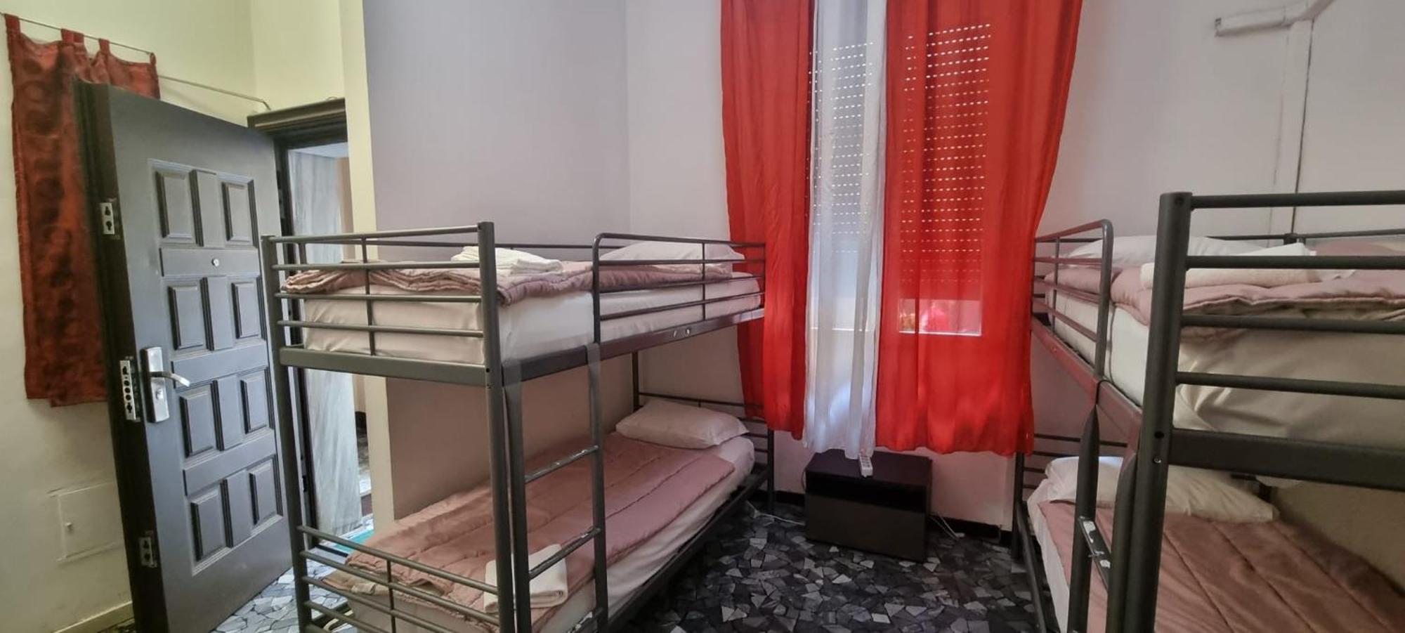 Family Milano Hostal *